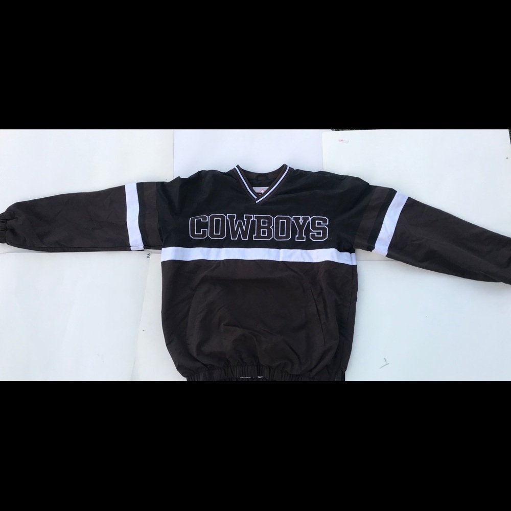 Brown Dallas cowboys crewneck size medium